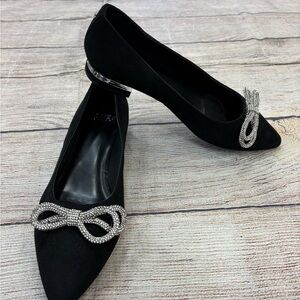 Jones Elegant Black Flat Women's Shoes with Silver Accents